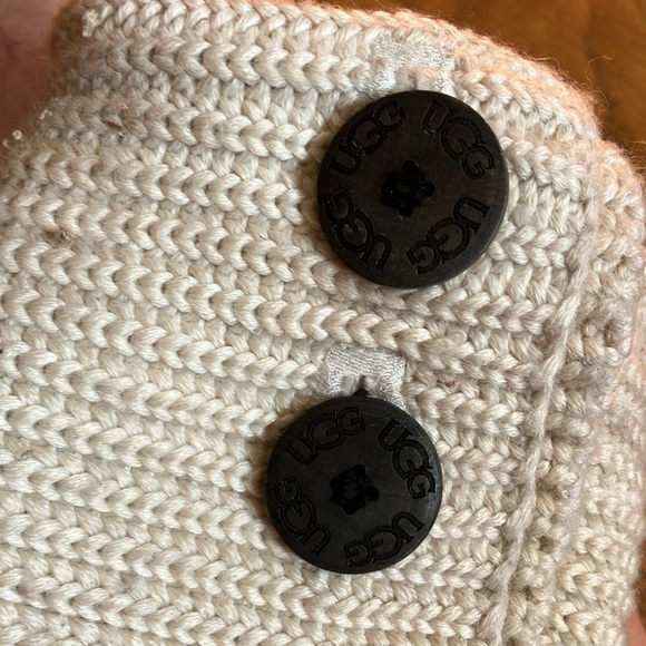 UGG Classic Cardy Boots Womens Knit Sweater Button Tall 5819 Sheepskin - Picture 7 of 7